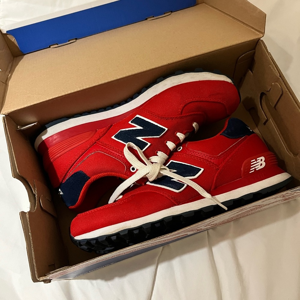 New balance shoes